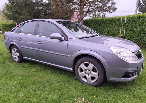 Opel Vectra cena 14500 przebieg: 225000, rok produkcji 2006 z Gorlice małe 56